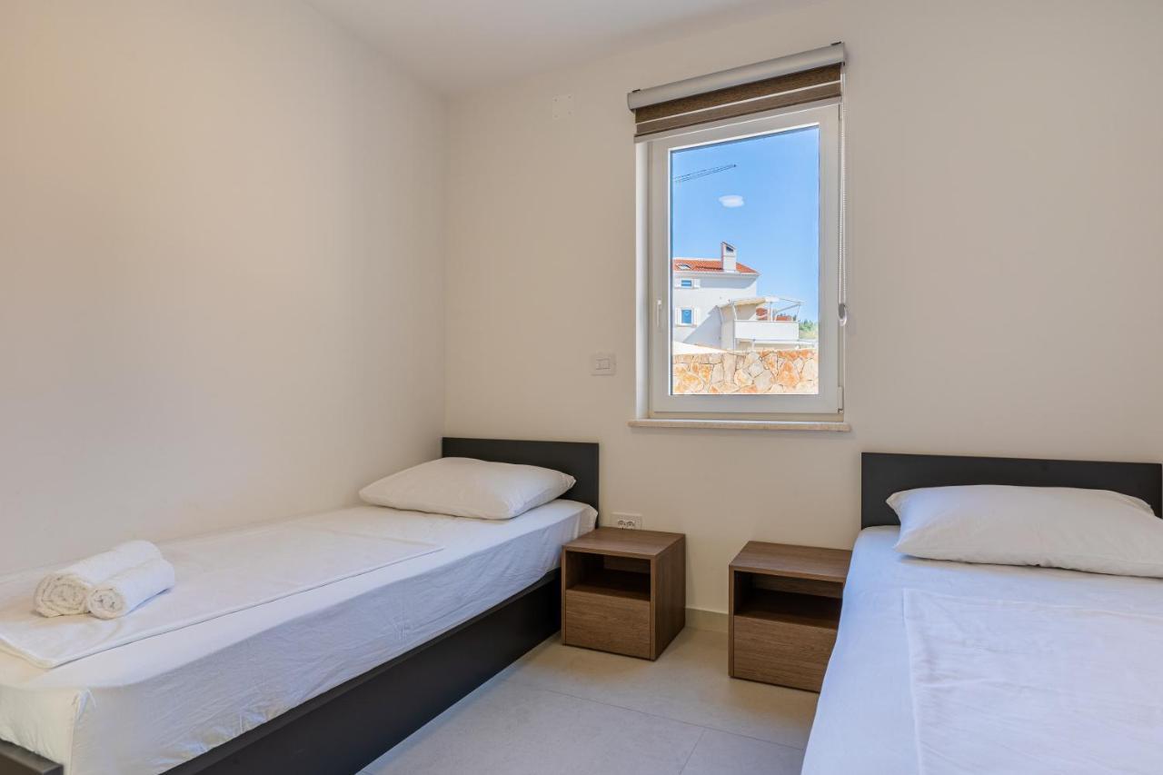 Sea Paradise Apartment Cres